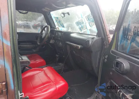 2008 Jeep Wrangler Unlimited Rubicon z USA, uszkodzony, nr VIN 1J4GA69188L626040